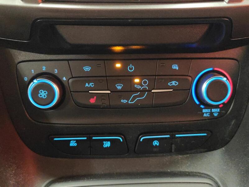 Ford Transit Connect vaihtoauto