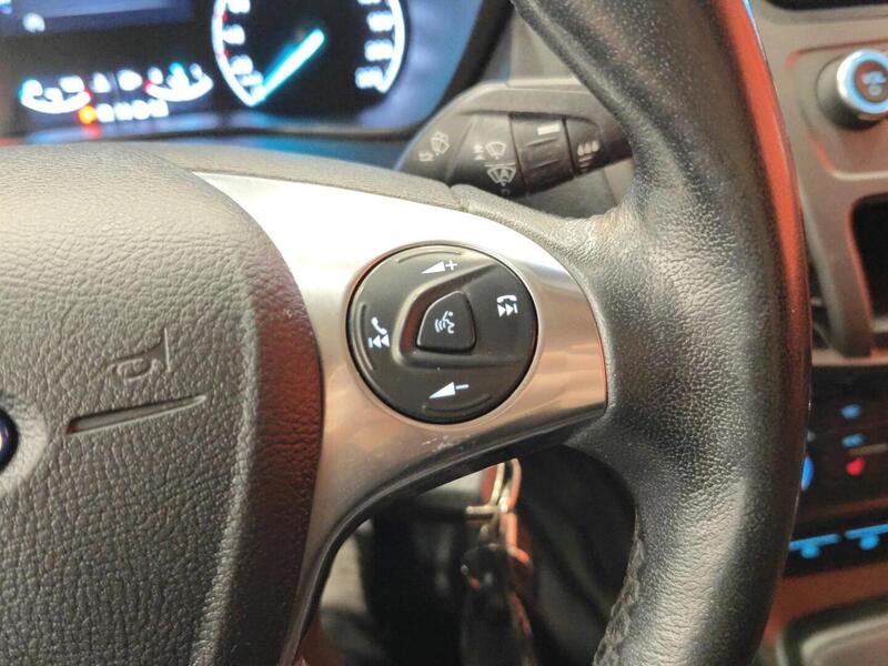 Ford Transit Connect vaihtoauto