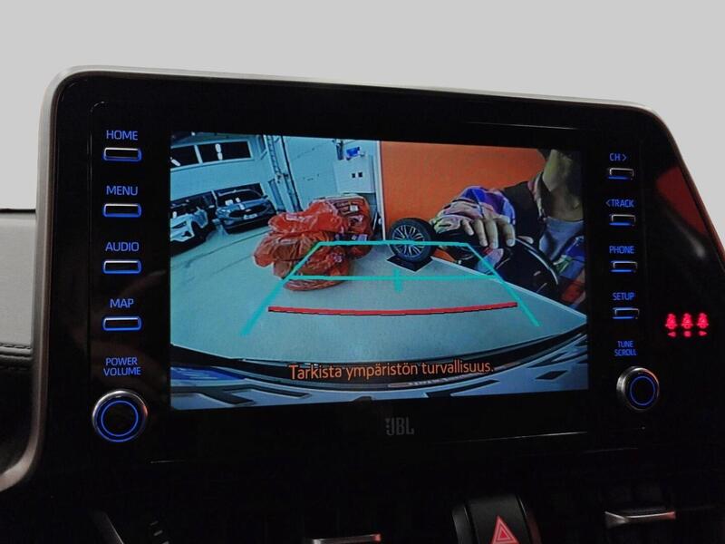 Toyota C-HR vaihtoauto