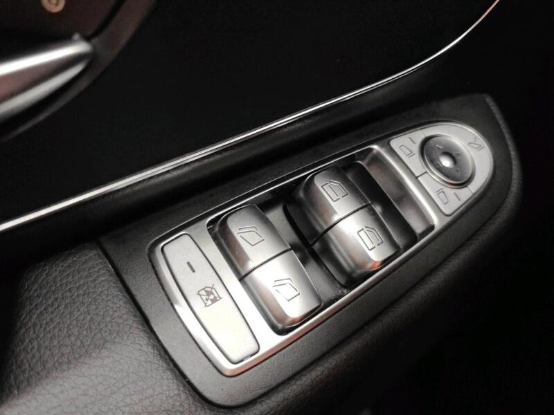 Mercedes-Benz V vaihtoauto