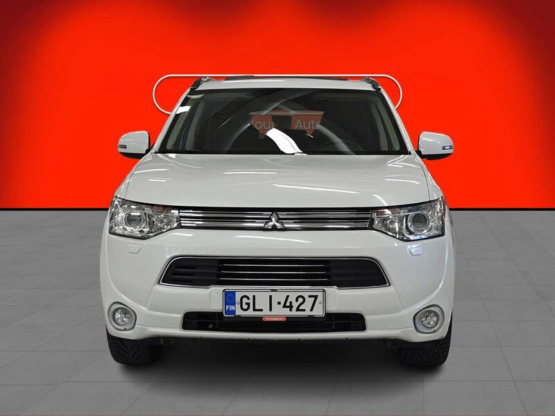 Mitsubishi Outlander PHEV vaihtoauto