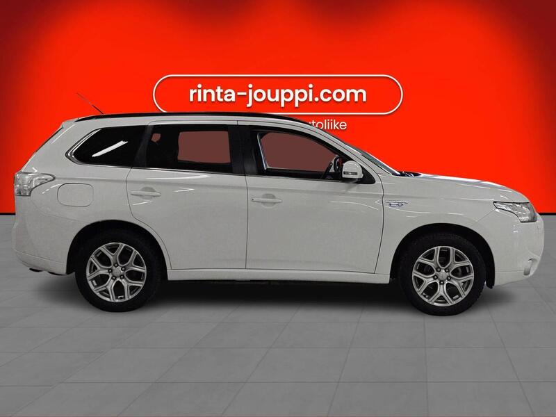 Mitsubishi Outlander PHEV vaihtoauto