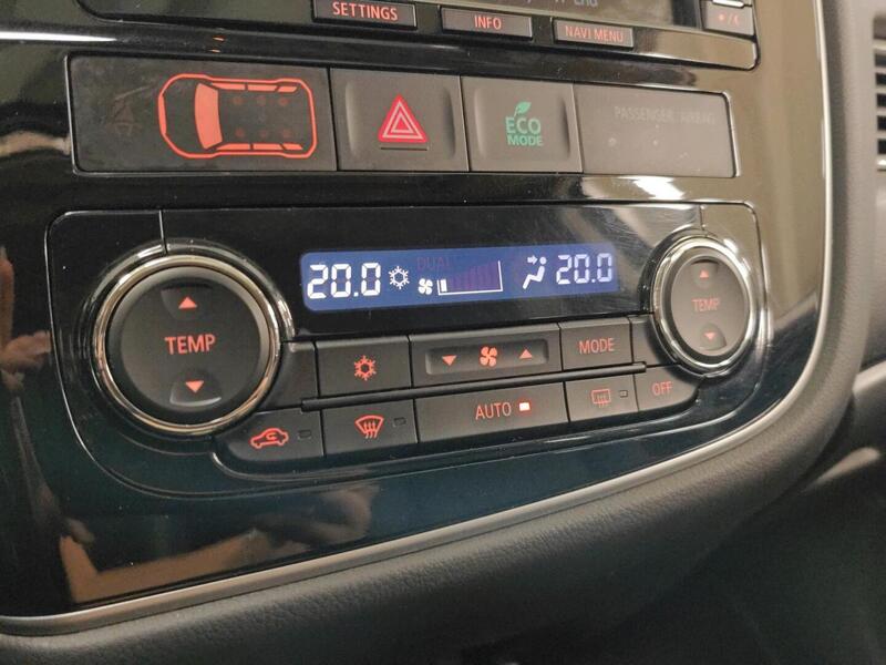 Mitsubishi Outlander PHEV vaihtoauto