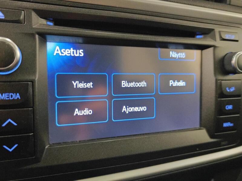 Toyota Auris vaihtoauto