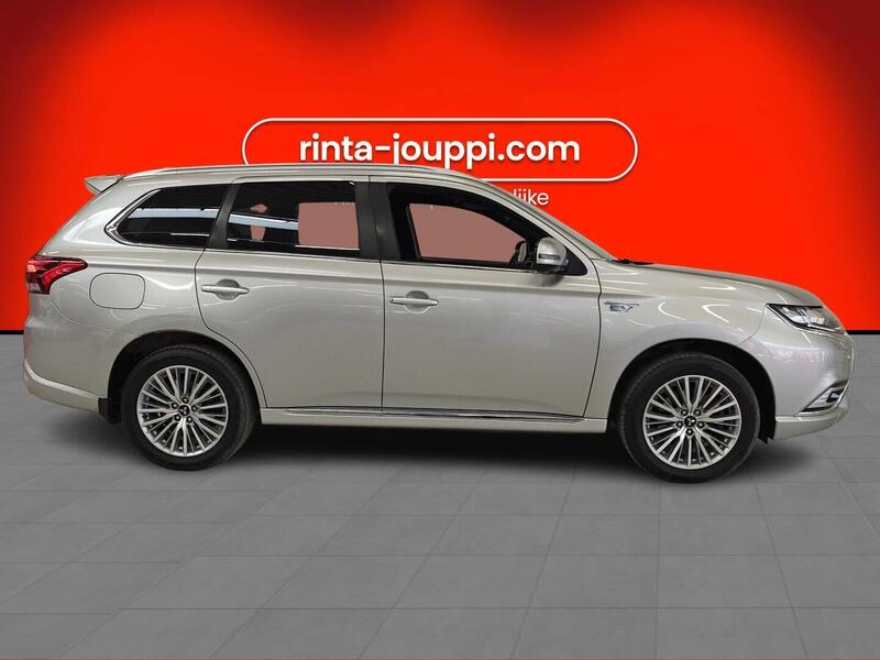 Mitsubishi Outlander PHEV vaihtoauto