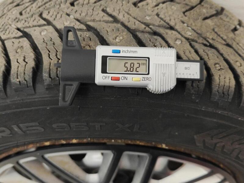 Volkswagen Caddy Maxi vaihtoauto