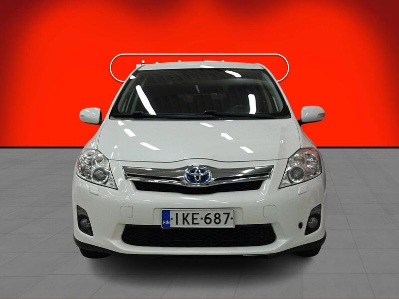 Toyota Auris vaihtoauto