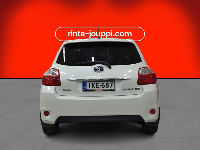 Toyota Auris vaihtoauto