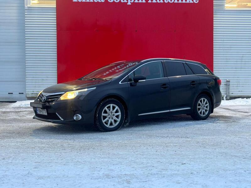 Toyota Avensis vaihtoauto