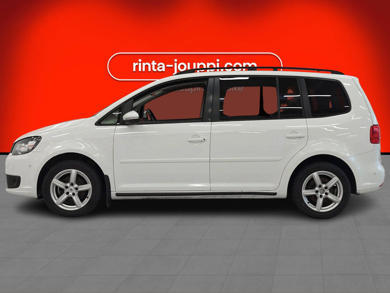 Volkswagen Touran vaihtoauto