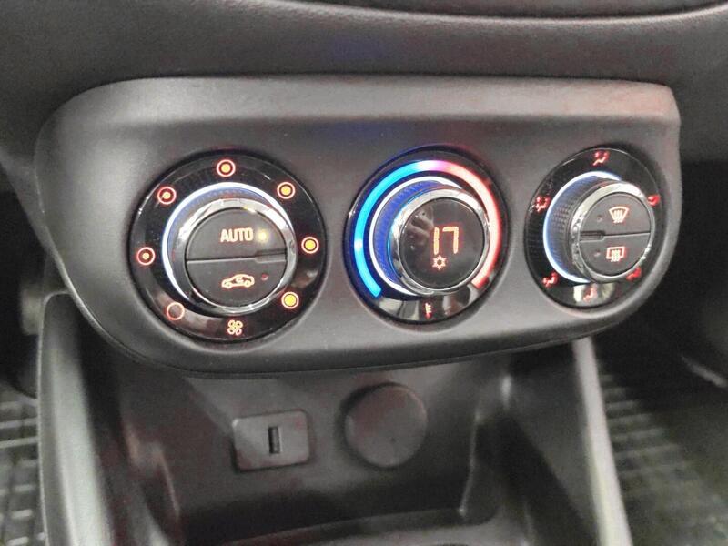 Opel Corsa vaihtoauto