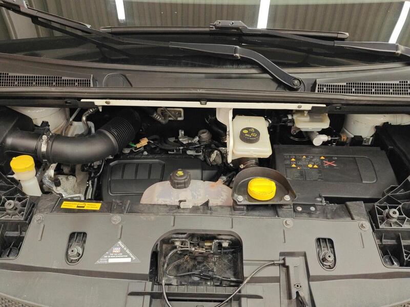 Opel Vivaro vaihtoauto