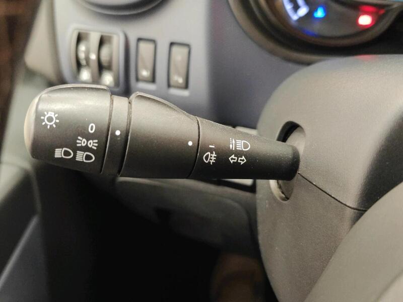 Opel Vivaro vaihtoauto