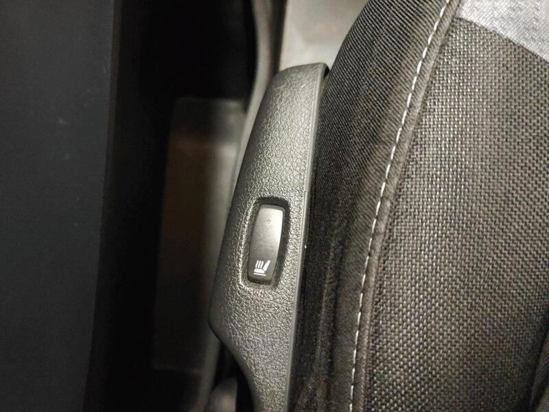 Opel Vivaro vaihtoauto