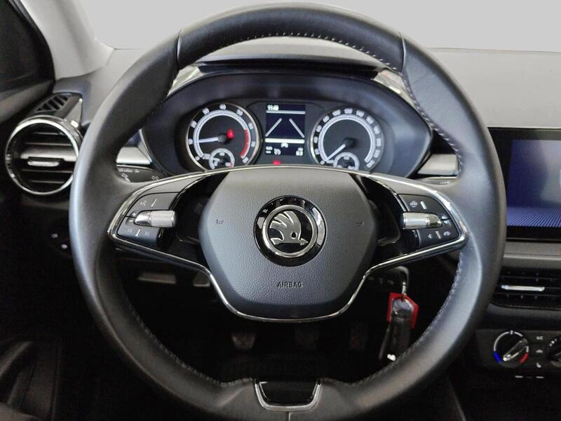 Skoda Fabia vaihtoauto