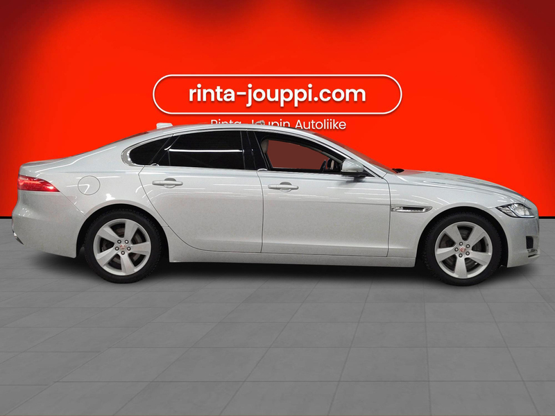 Jaguar XF vaihtoauto
