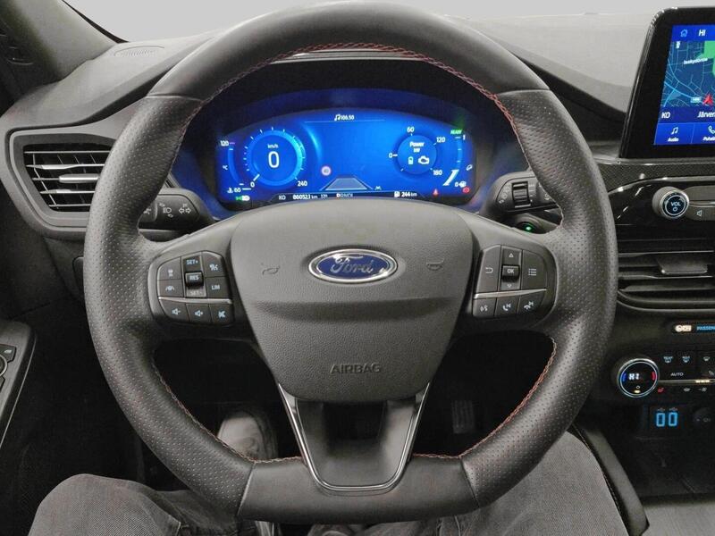 Ford Kuga vaihtoauto
