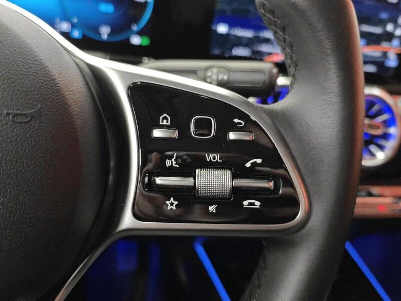 Mercedes-Benz EQA vaihtoauto