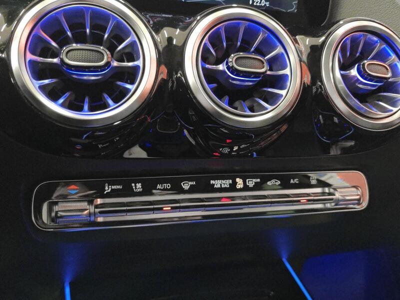 Mercedes-Benz EQA vaihtoauto