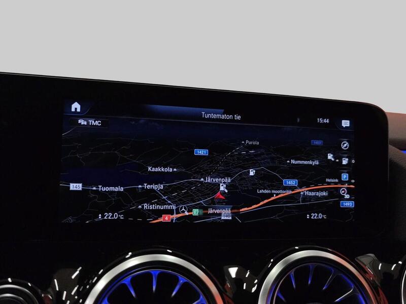 Mercedes-Benz EQA vaihtoauto