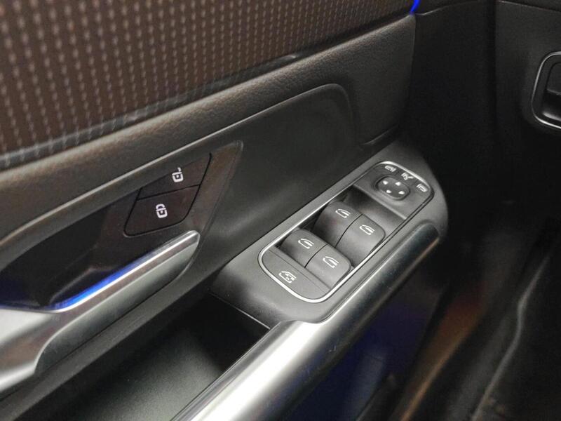 Mercedes-Benz EQA vaihtoauto