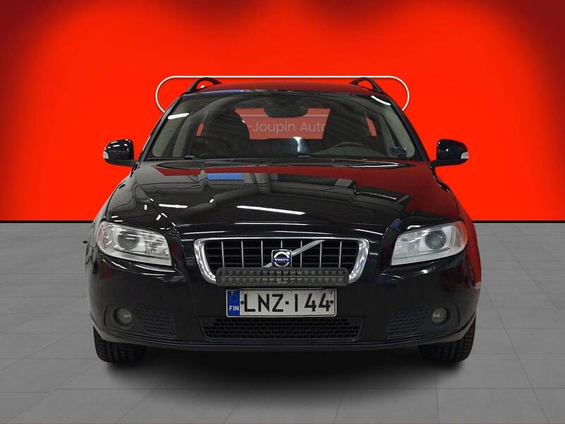 Volvo V70 vaihtoauto