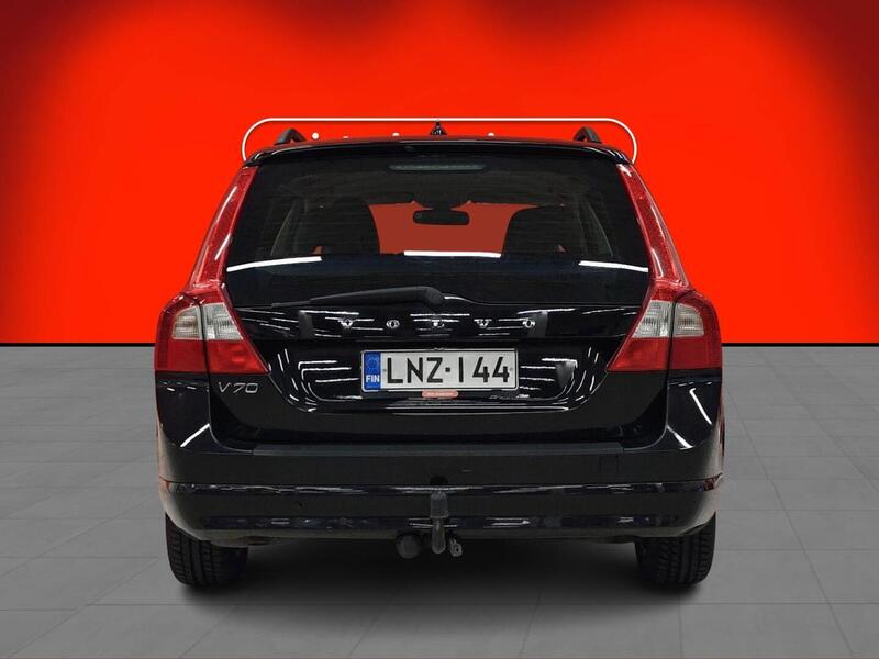 Volvo V70 vaihtoauto