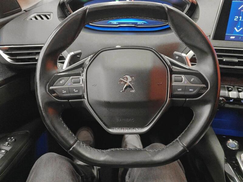 Peugeot 5008 vaihtoauto