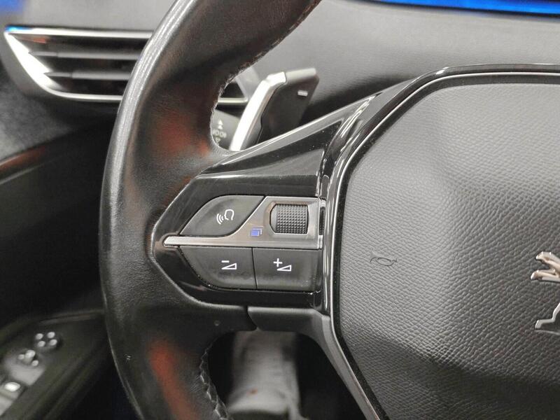 Peugeot 5008 vaihtoauto