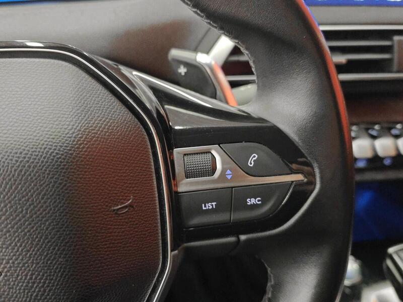 Peugeot 5008 vaihtoauto