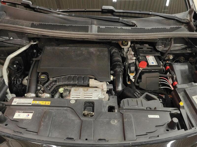 Peugeot 5008 vaihtoauto