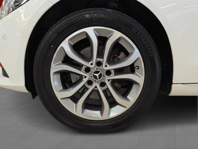 Mercedes-Benz C vaihtoauto