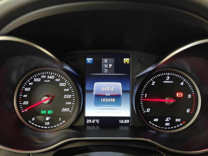 Mercedes-Benz C vaihtoauto