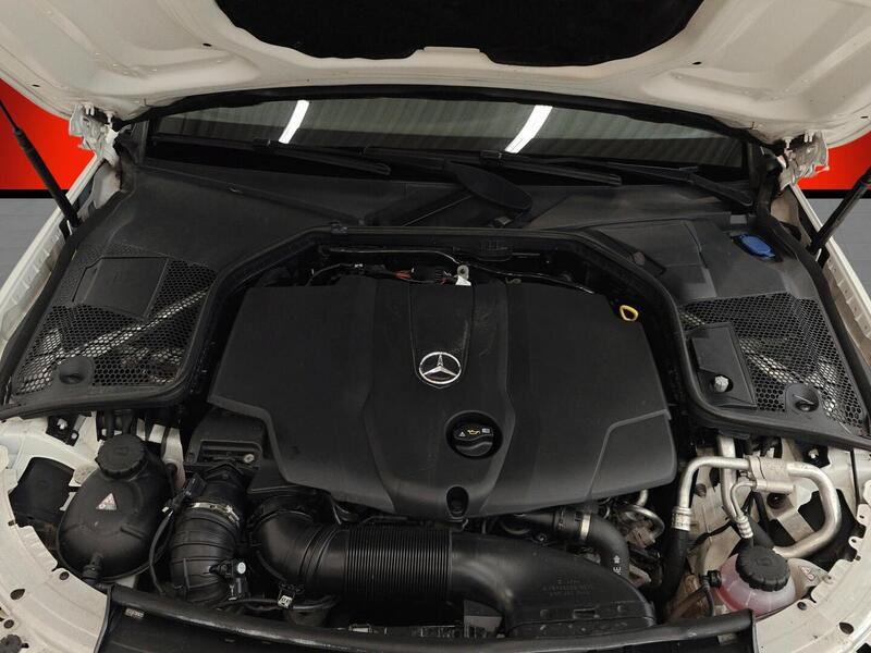 Mercedes-Benz C vaihtoauto