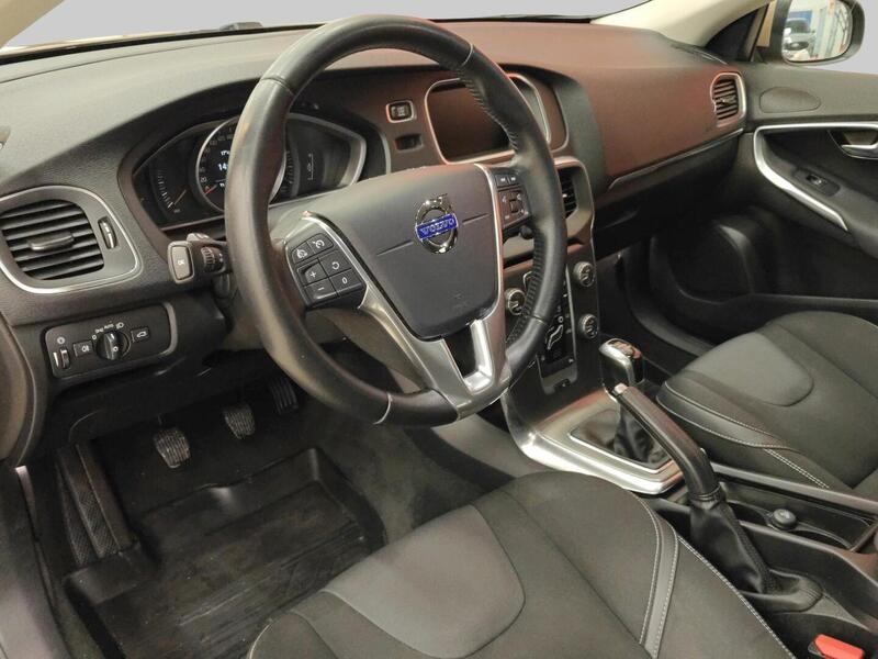 Volvo V40 vaihtoauto