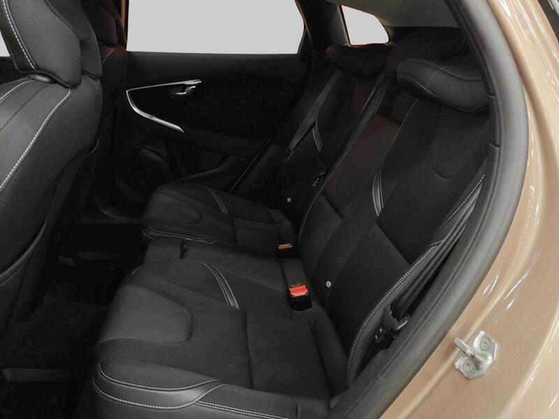 Volvo V40 vaihtoauto