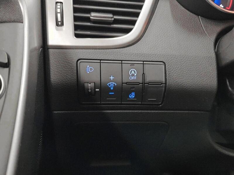 Hyundai i30 5d vaihtoauto