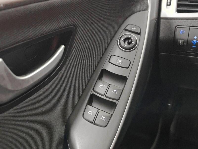 Hyundai i30 5d vaihtoauto