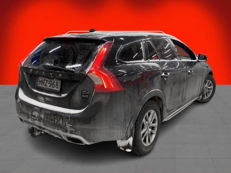 Volvo V60 Cross Country vaihtoauto