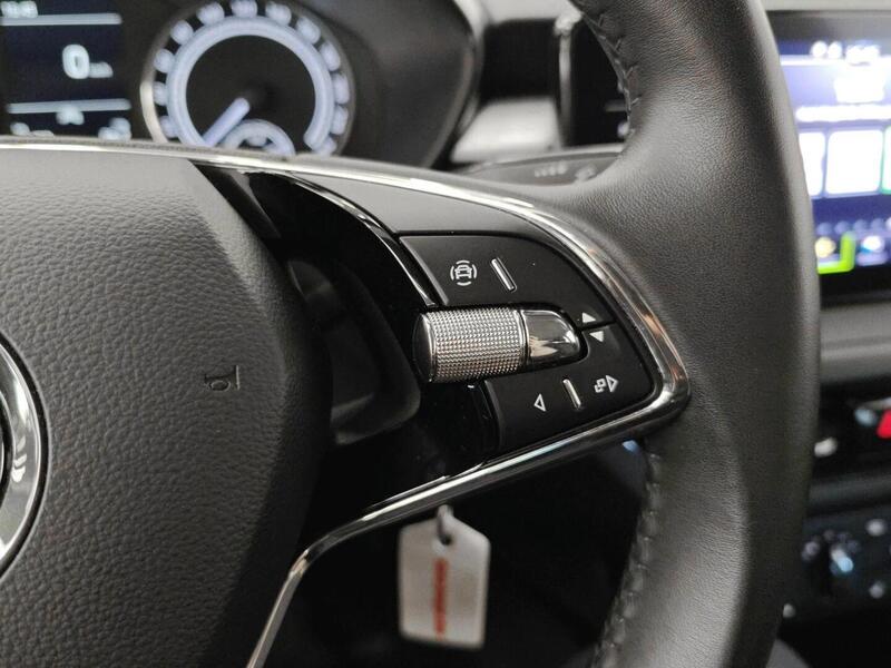 Skoda Fabia vaihtoauto