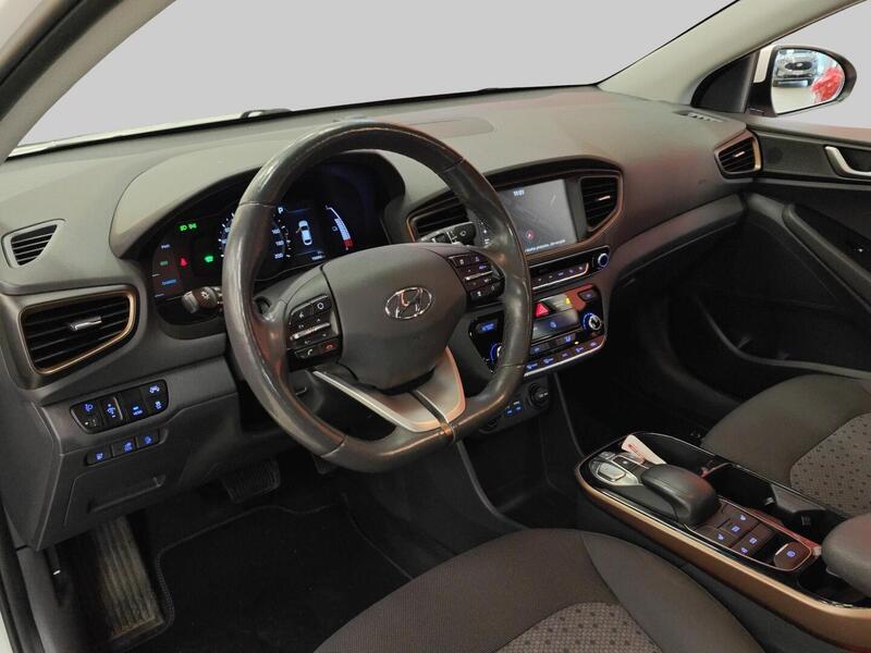 Hyundai IONIQ electric vaihtoauto