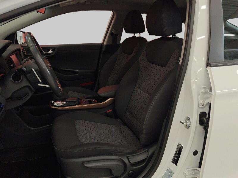 Hyundai IONIQ electric vaihtoauto