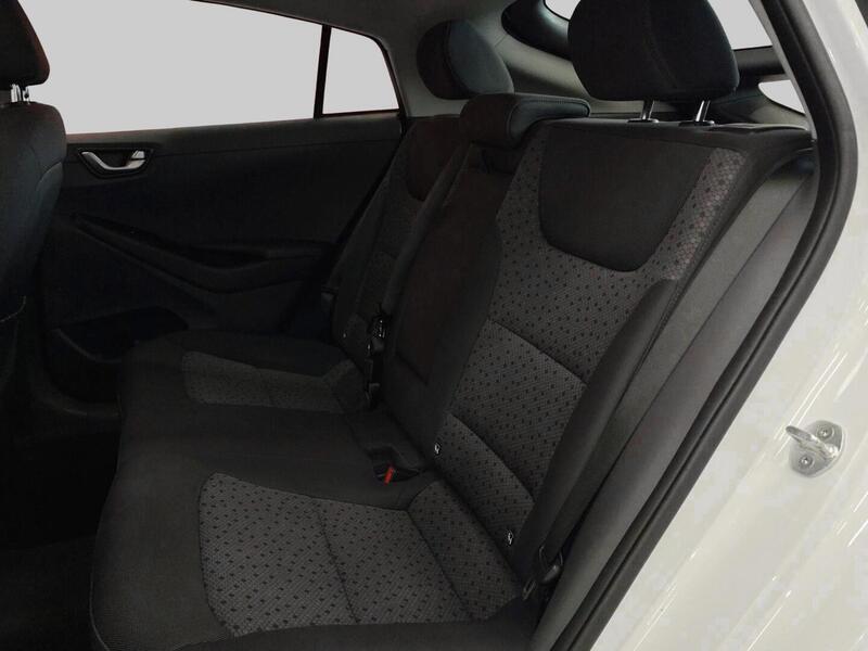 Hyundai IONIQ electric vaihtoauto