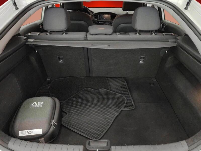 Hyundai IONIQ electric vaihtoauto