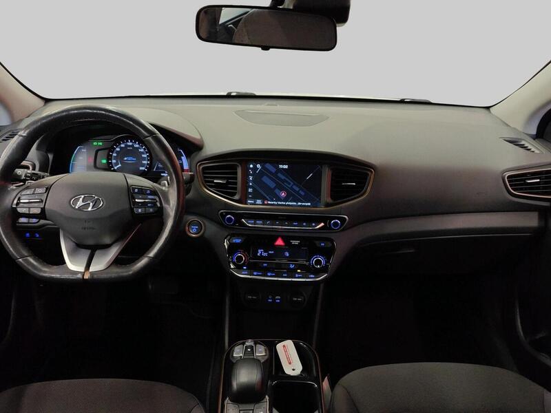 Hyundai IONIQ electric vaihtoauto