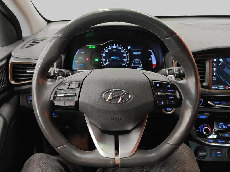 Hyundai IONIQ electric vaihtoauto