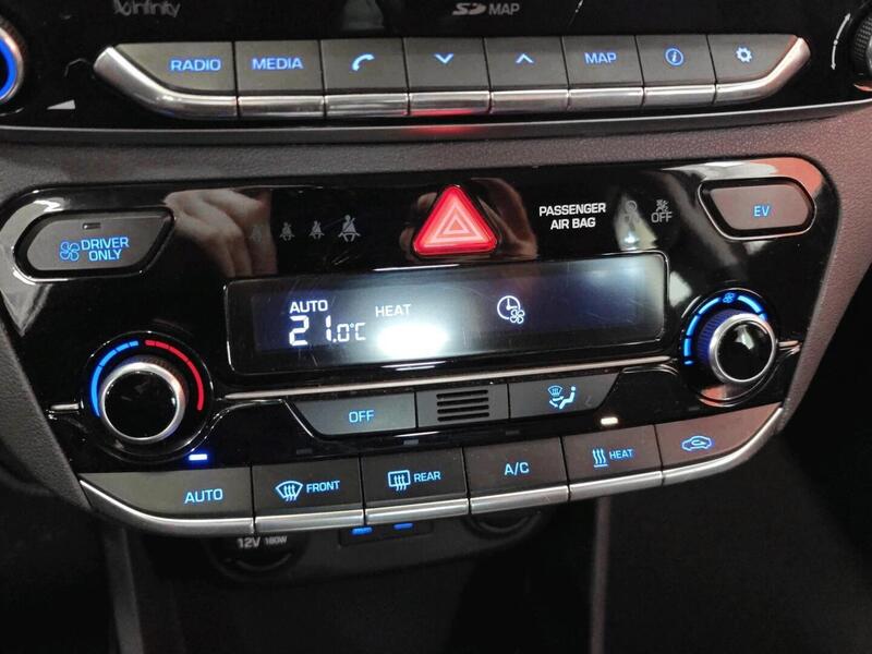 Hyundai IONIQ electric vaihtoauto