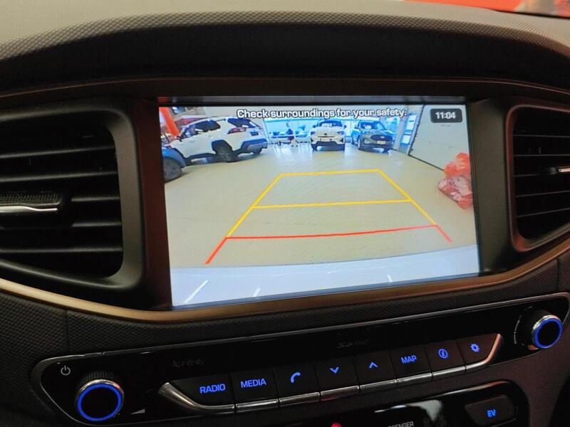 Hyundai IONIQ electric vaihtoauto