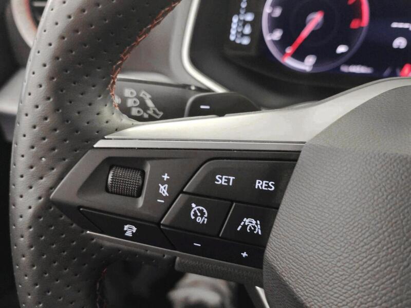 SEAT Arona vaihtoauto