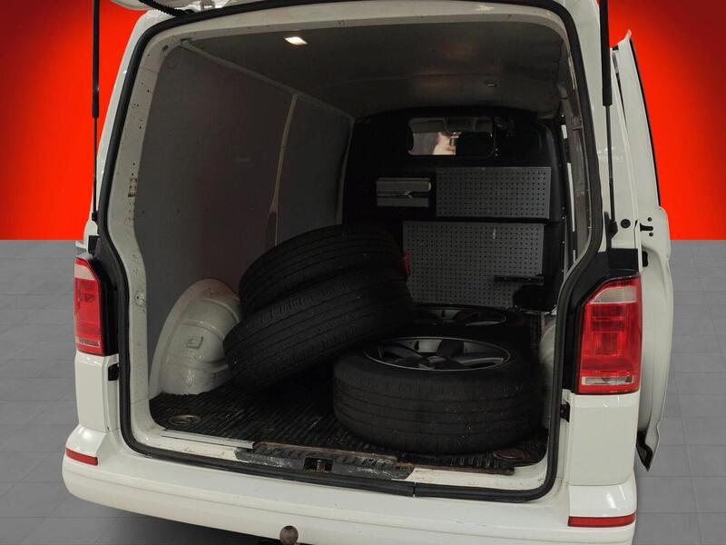 Volkswagen Transporter vaihtoauto